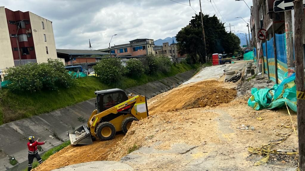 Foto obra arreglo de la vía en la calle 3 con carrera 58
