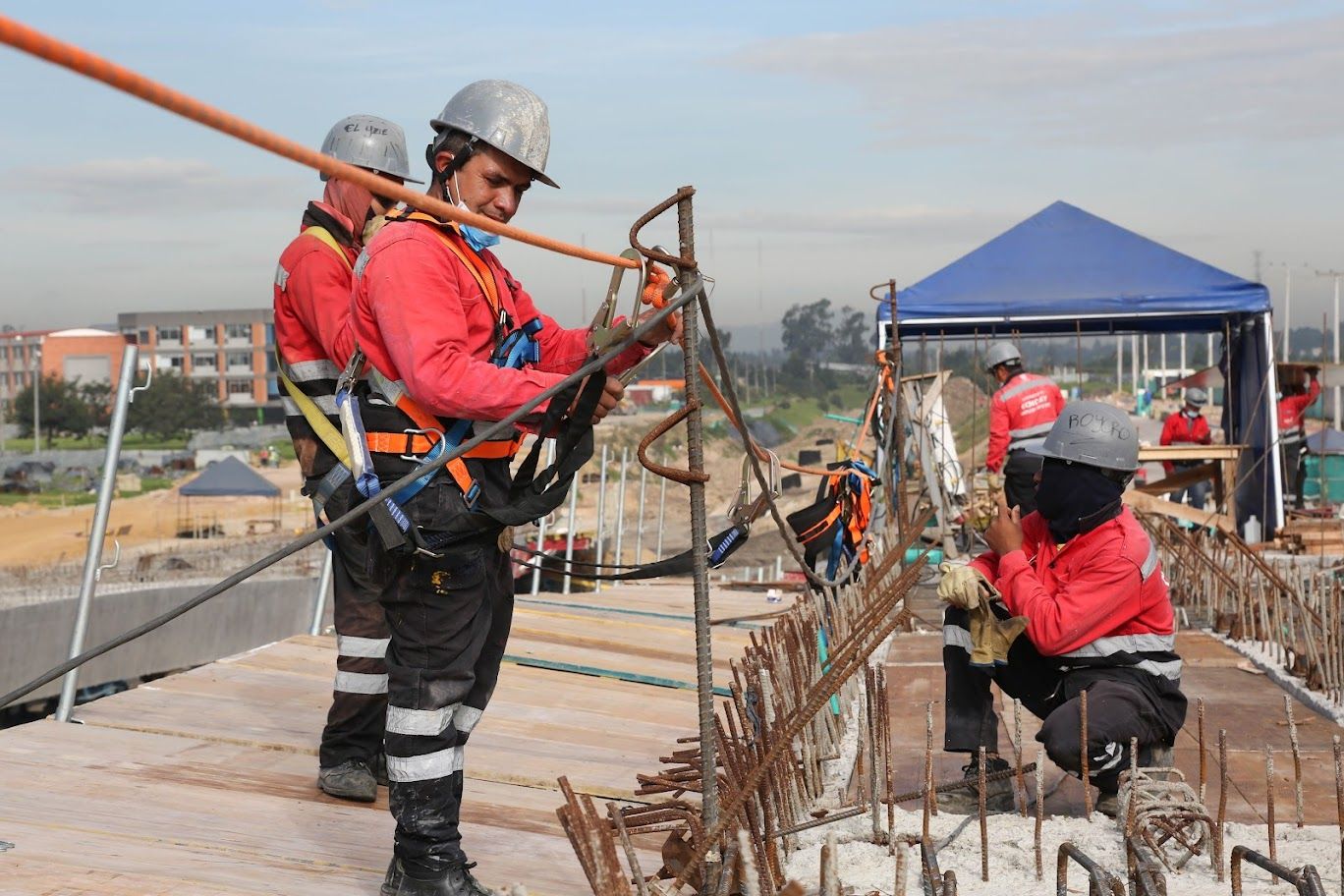  Trabajadores en obra