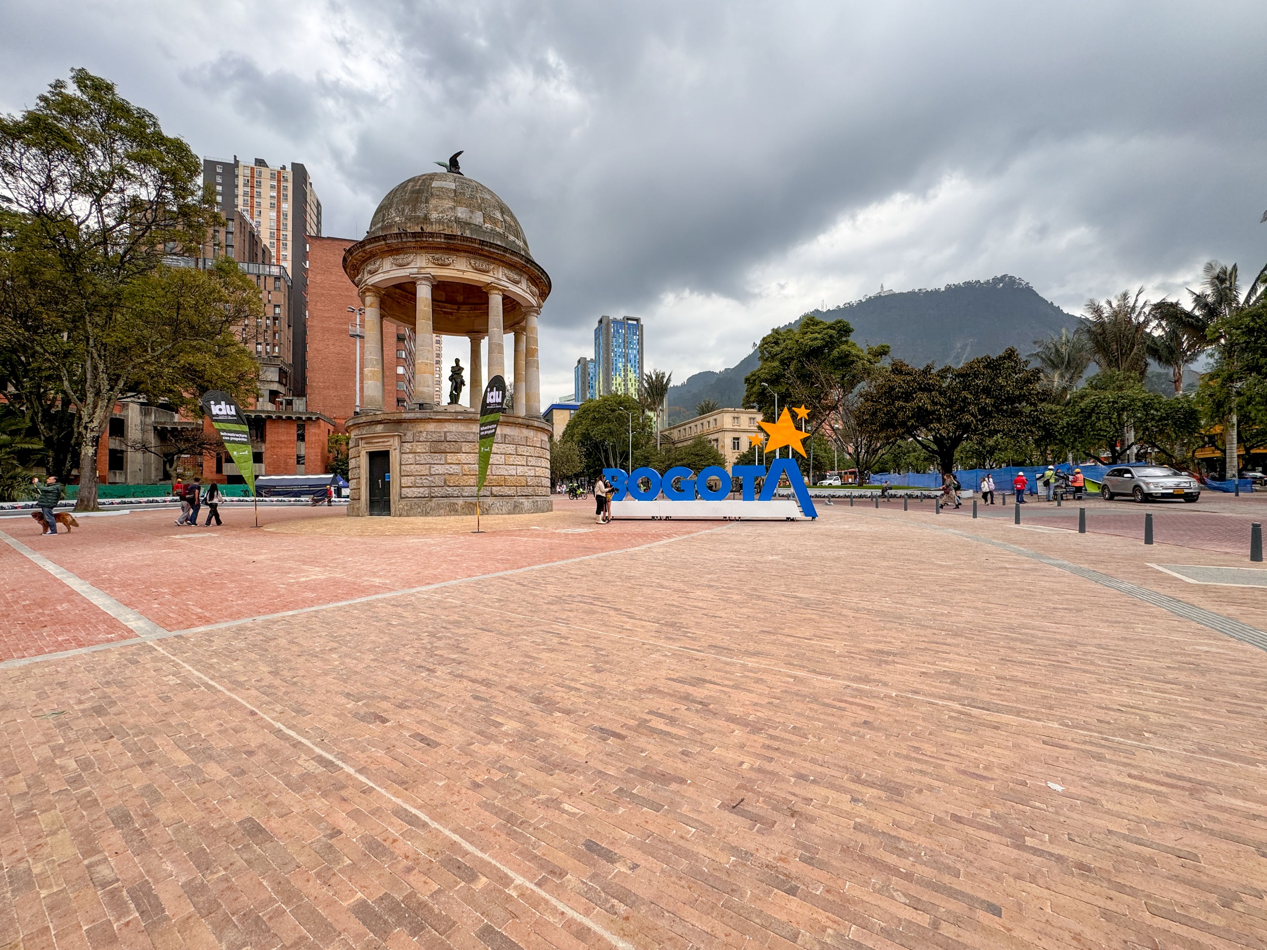 Texto de Odoo y bloque de imagen