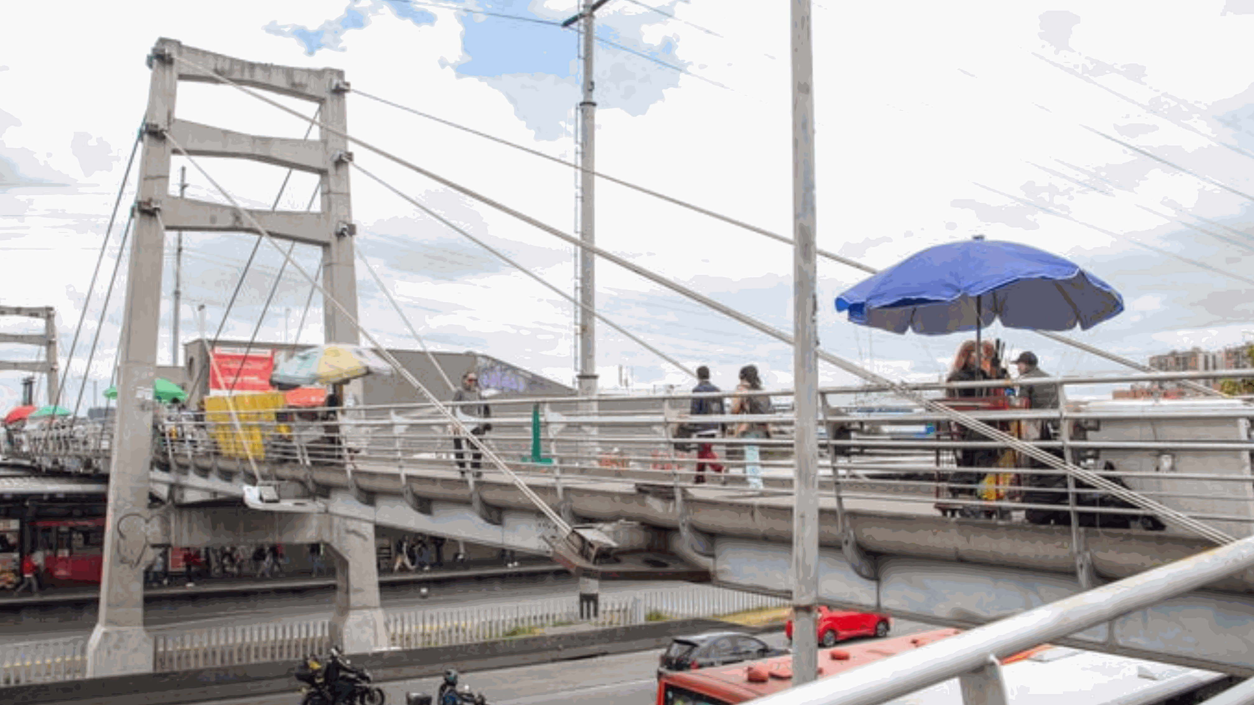 Vías y espacio público zonas industriales de Montevideo y Puente Aranda Grupo 1