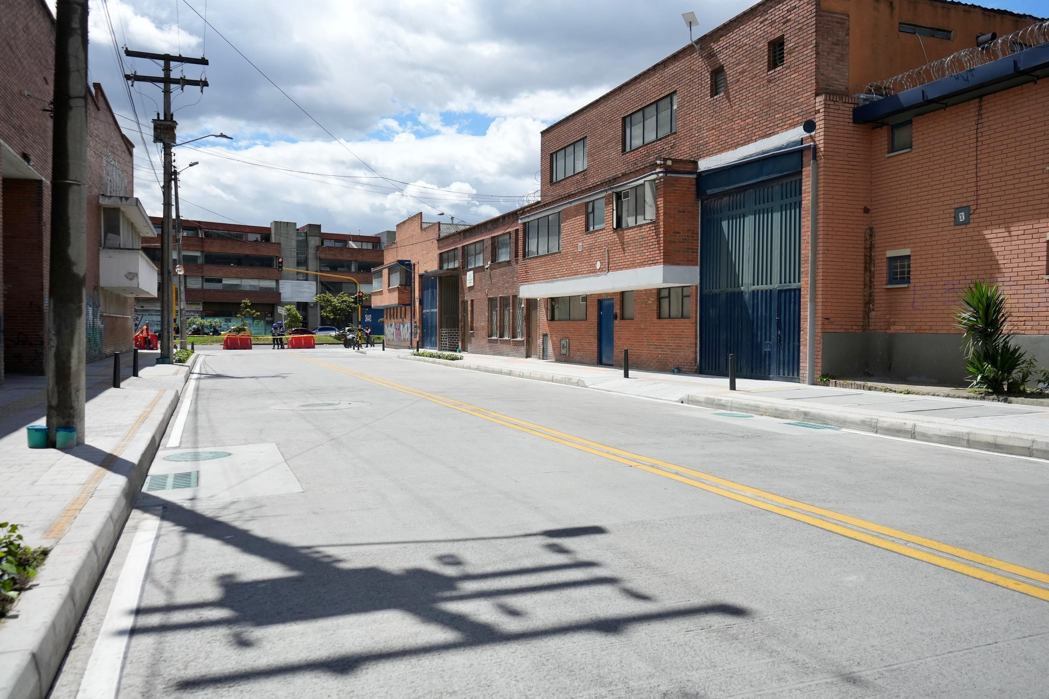 Imagen de Odoo y bloque de texto