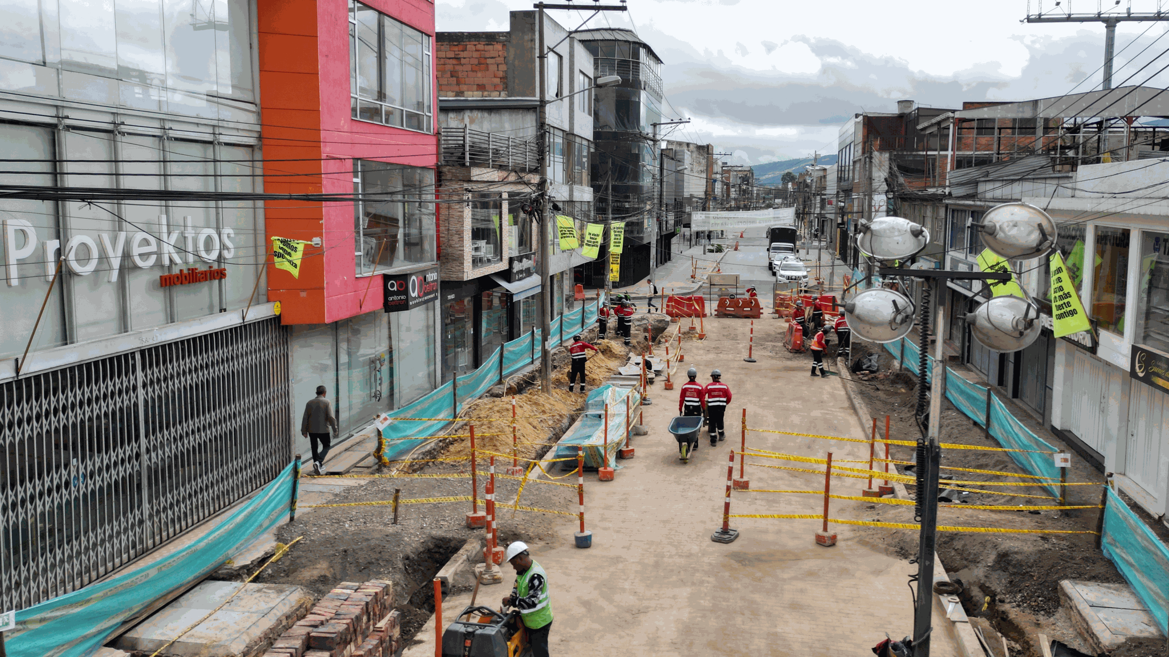 Vías y espacio público zonas industriales de Montevideo y Puente Aranda Grupo 4
