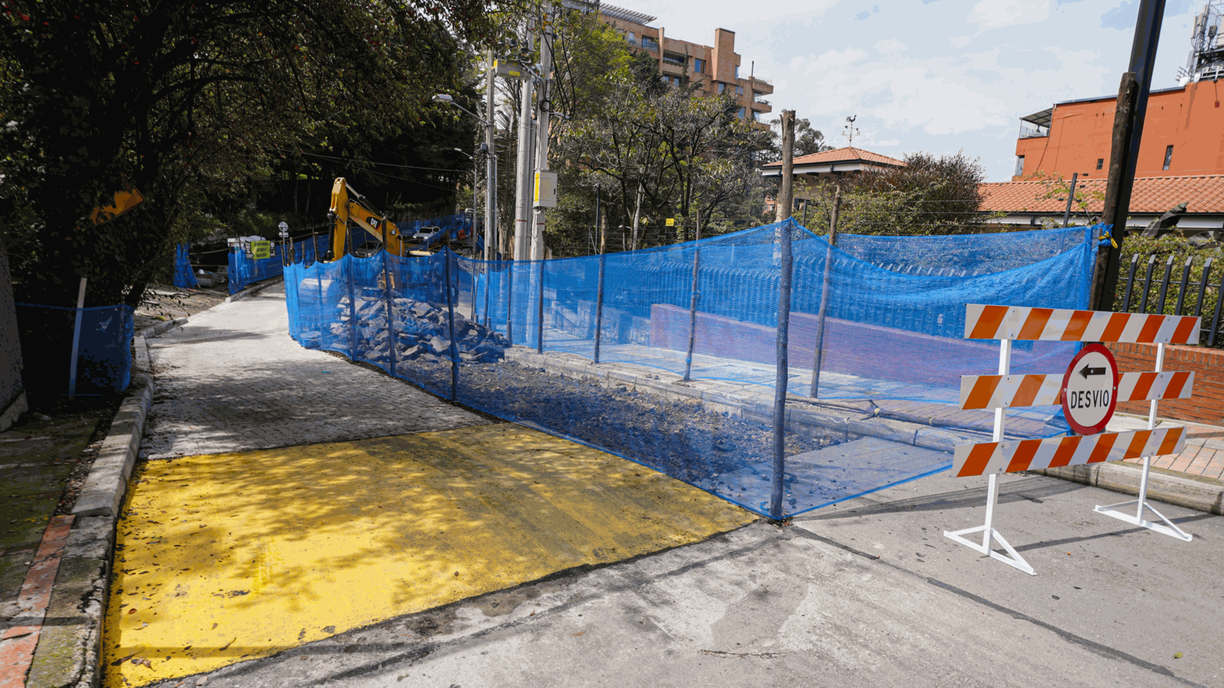 Vías y espacio público zonas industriales de Montevideo y Puente Aranda Grupo 4