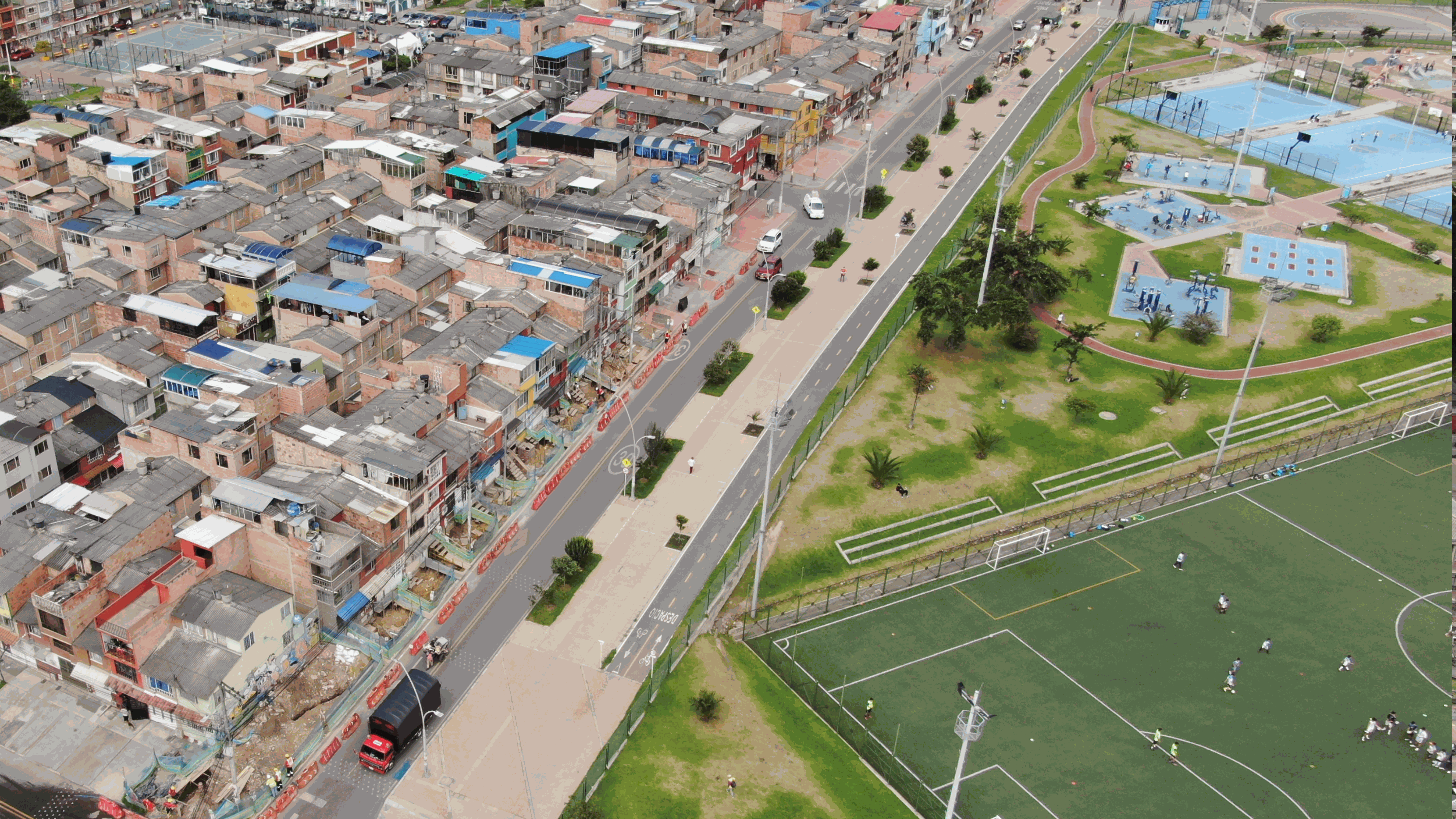 Vías y espacio público zonas industriales de Montevideo y Puente Aranda Grupo 1